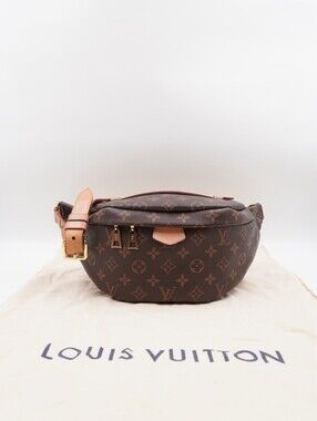 CM60 💗 Louis Vuitton Monogram Canvas Bum Bag